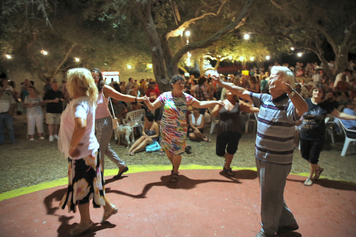 Dorf-Fest in Arillas Dorf-Fest in Arillas